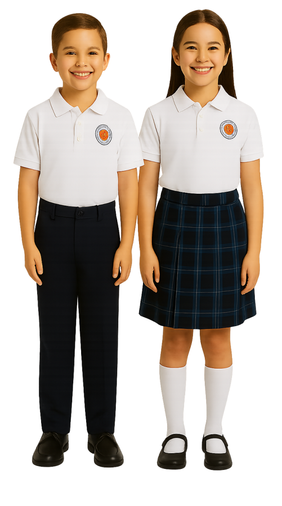 Dos niños posando con los uniformes escolares confeccionados por Mega Bordados